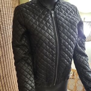 Elegant Black Quilted Bomber Jacket